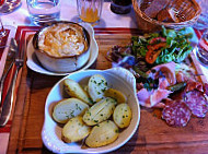 Le Chalet Du Pre St. Esprit Les Arcs 73700 food