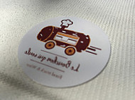 Le Bouchon Qui Roule- Food Truck Wine food