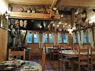 Le Chalet De L' Le Kandahar food