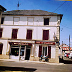 L'Angervillois outside