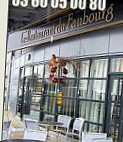 Le Faubourg inside