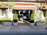 Cafe Panis outside