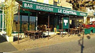 Brasserie le Central inside