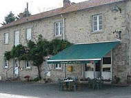 L'Auberge des Vanniers food