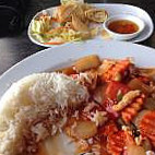 Smile Thai Cuisine food