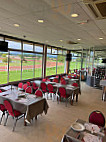 Le Boeuf Au Galop Hippodrome D'agen Le Passage food