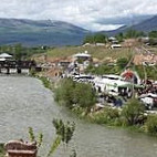 Muradiye Balık Bendi food