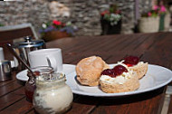 Old Stable At Stowford Farm Meadows food