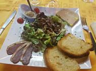 Restaurant des Touristes food