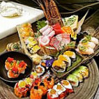 Sushi Li food