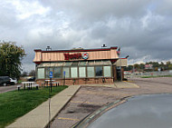 Wendy's outside