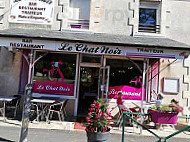 Le Chat Noir inside