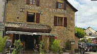 Au Moulin D'alexandre outside