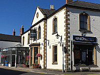 Union Street Brasserie outside