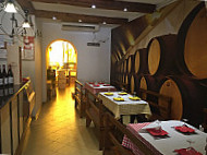 Restaurante Ventura's inside