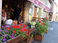 Auberge de Loubens outside