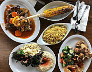 Aladdin Mediterranean Cuisine food