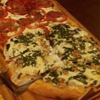 El Rincon Pizza por metro food