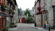 Le Bistrot De La Cathedrale outside