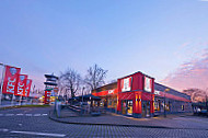 Kentucky Fried Chicken Schnellrestaurant outside