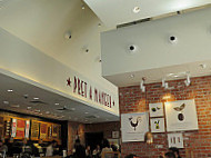 Pret a manger inside