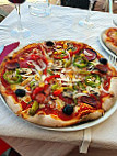 Pizzeria Maivan food