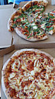 Domino's Pizza Chateaubourg food