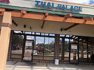 Thai Palace outside