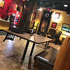 Zaxby's inside