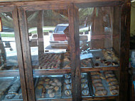 Panaderia La Canasta outside