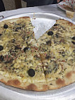 Sergio Pizza food