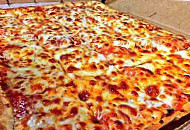 Ledo Pizza food