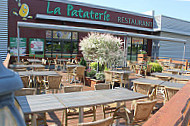 La Pataterie inside