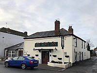 The Hope Inn outside