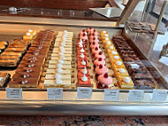 Patisserie Salon de the Pasquiet food