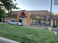 Taco Bell outside