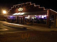 Center Street Tavern Acworth Ga inside