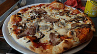 Pizzeria Des Nestes food