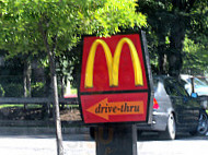 Mcdonald's Broadway outside