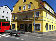 Brauerei Frischeisen outside