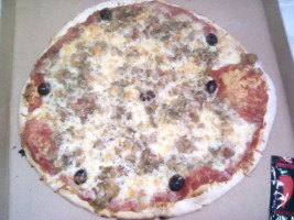 Le 55 Pizzeria food