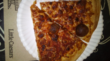 Little Caesars Pizza food