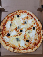 Domino's Pizza food