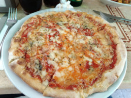 Pizzeria Peppino food