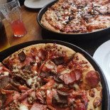 Pizza Hut Haninge Mat