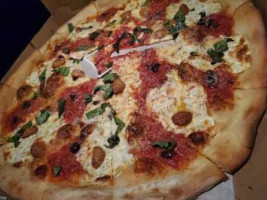 Bonello's New York Pizza Co food