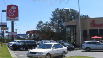 Chick-fil-a outside