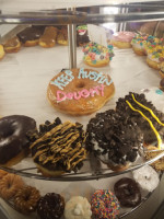 Donut Palace food