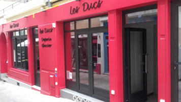 Creperie Les Ducs inside