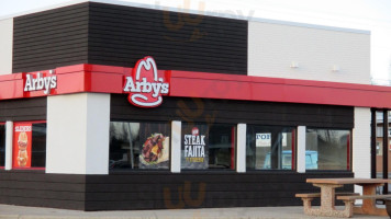 Arby's outside